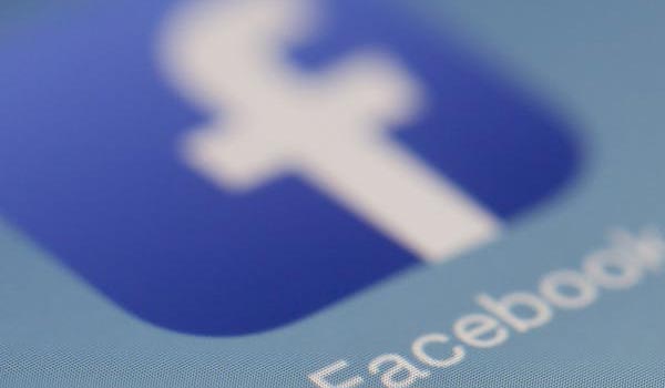 Newsletter image: Facebook